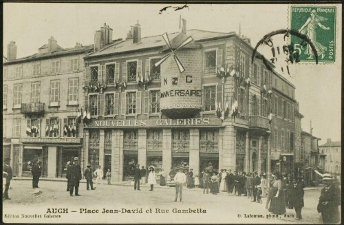 Auch  -  Place Jean-David et Rue Gambetta