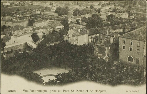 Auch  -  Vue Panoramique, prise du Pont St. Pierre et de l'Hôpital